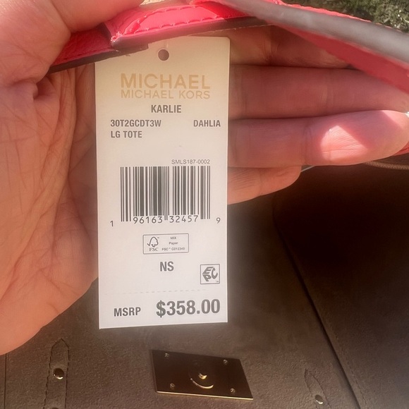 MICHAEL KORS SALMON ans BAMBOO coloured large Tote, NWT - Picture 16 of 16